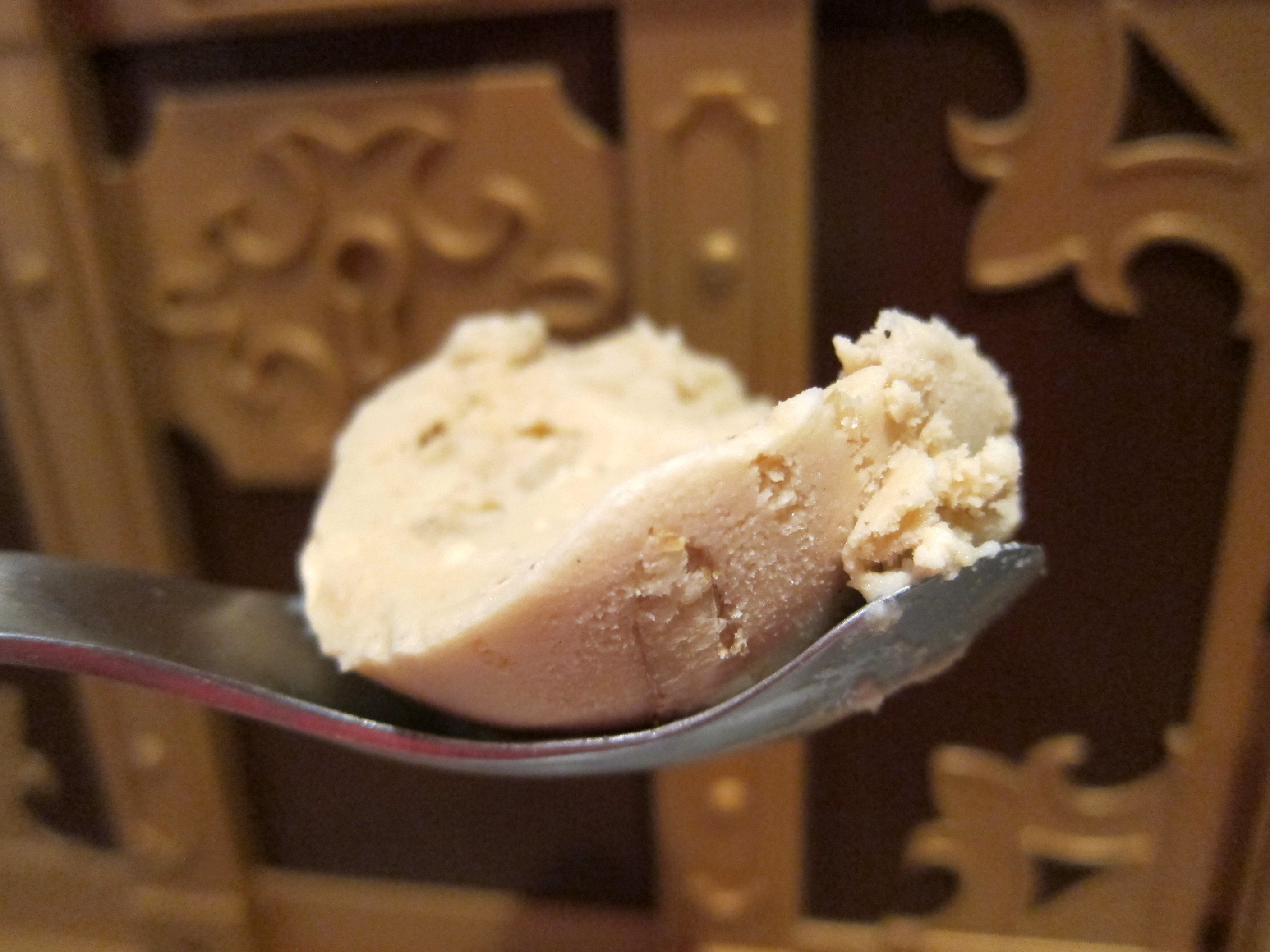 Coffee Rhum Walnut ice cream