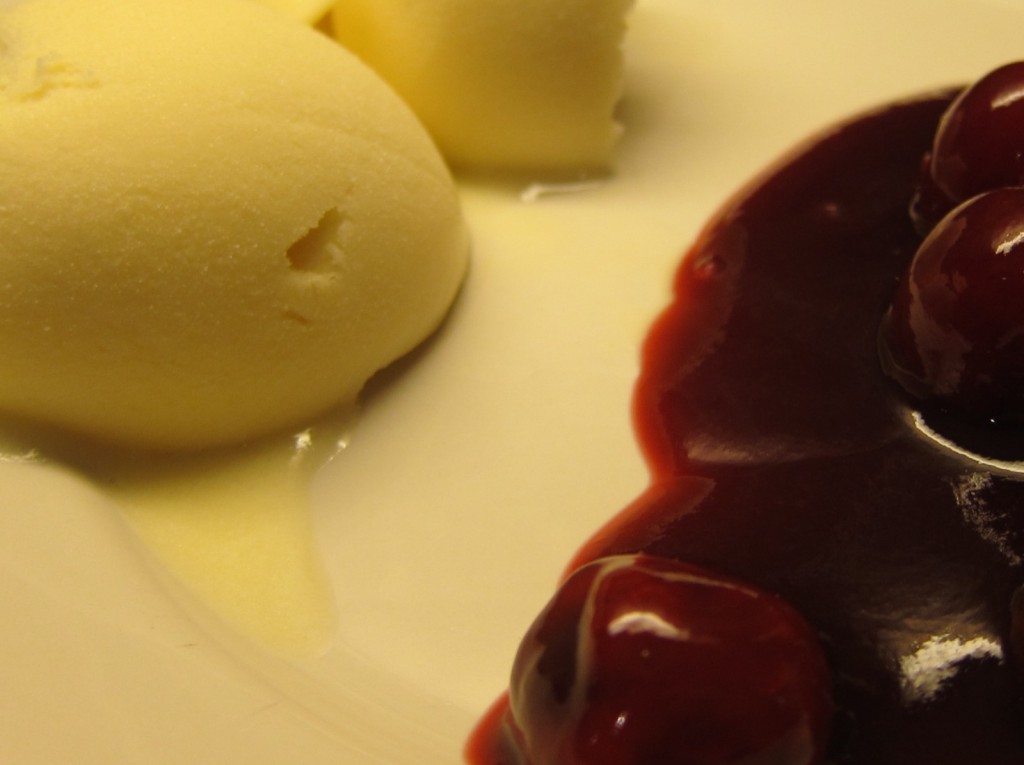 Fire in the hole! Spicy orange gelato with raspberry red wine sauce