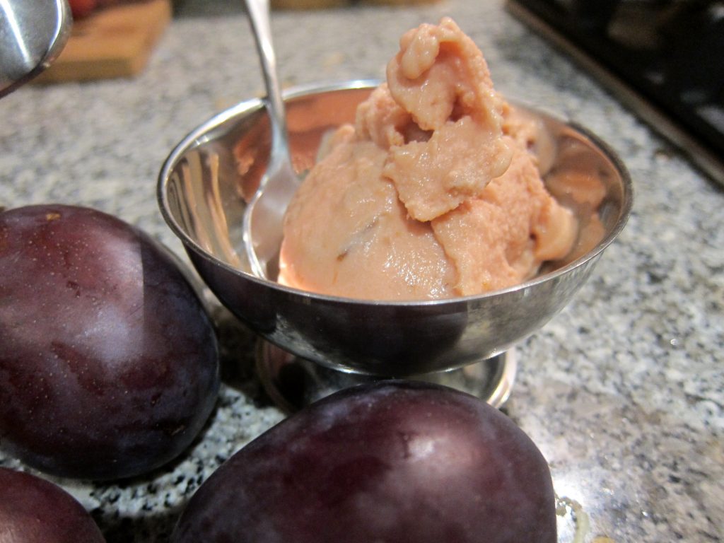 Plum gelato, Sicilian style