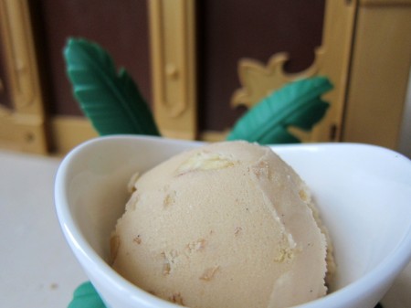 Coffee Rhum Walnut ice cream